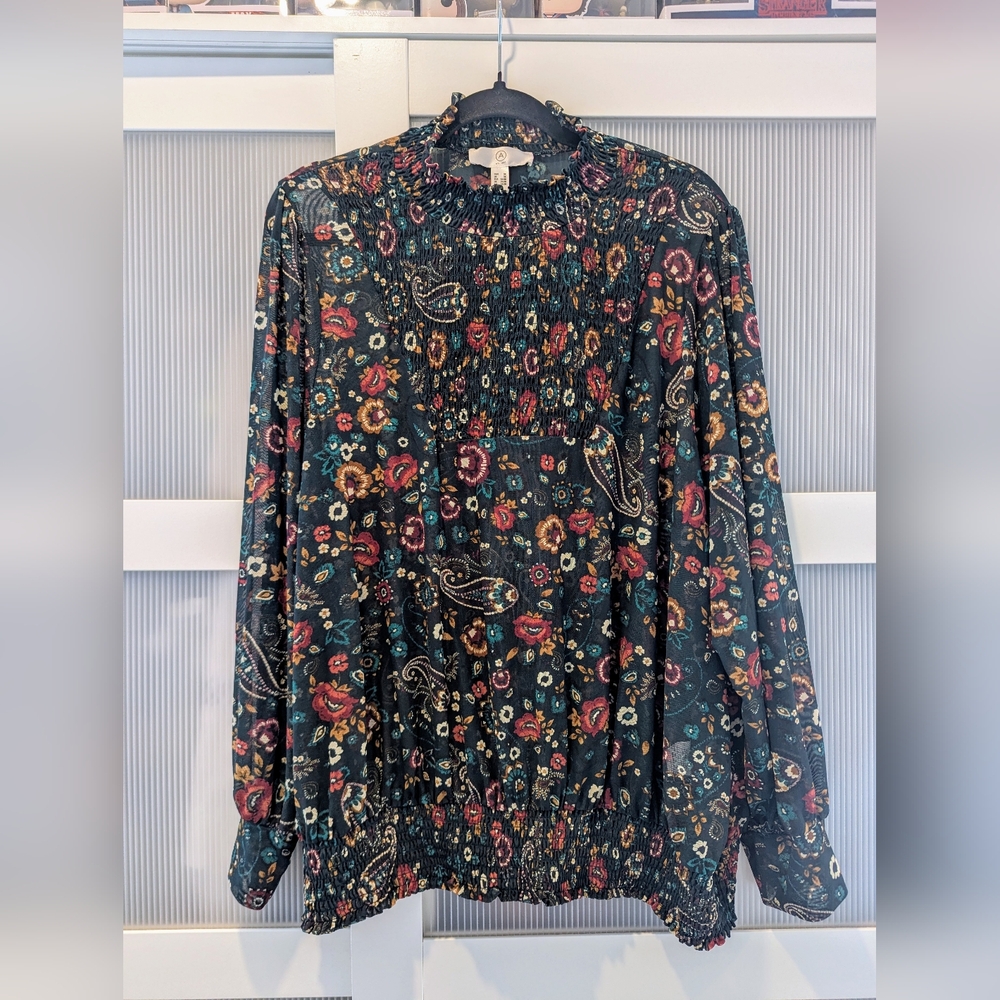 A MTL 1980 Paisley Top